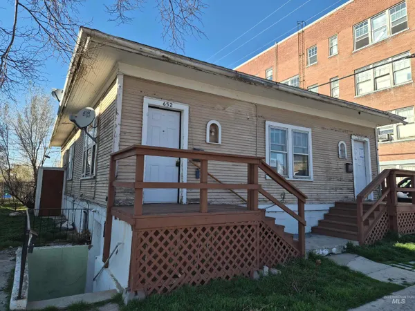 $214,900 | 650-652 West Lander Street, Pocatello, ID 83204