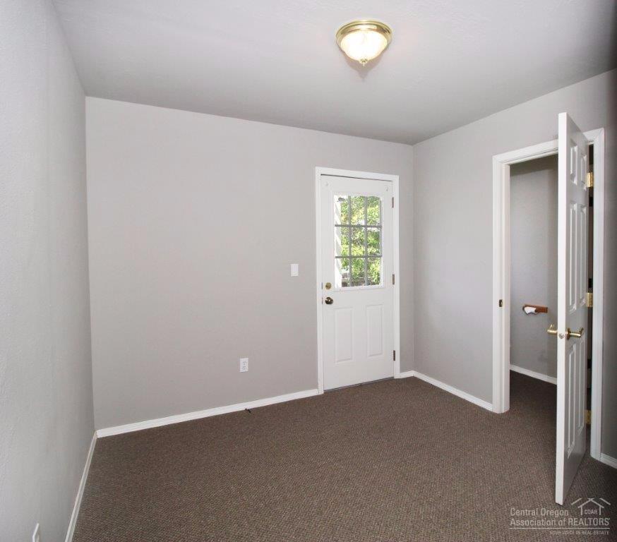 1715 Southeast Virginia Road Bend, OR 97702 - Photo 19 of 24 Additional Photo