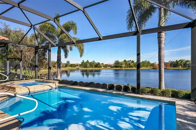 $2,195,000 | 7229 Prestbury Circle, Lakewood Ranch, FL 34202