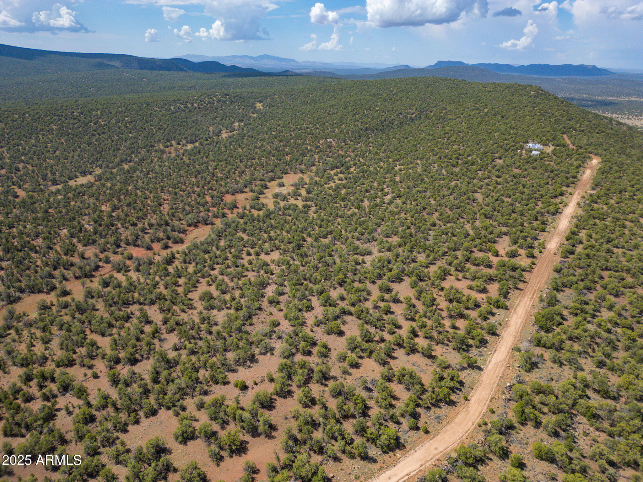 35575 West Pale Moon Road Seligman, AZ 86337 - Photo 36 of 45 a view of an ocean