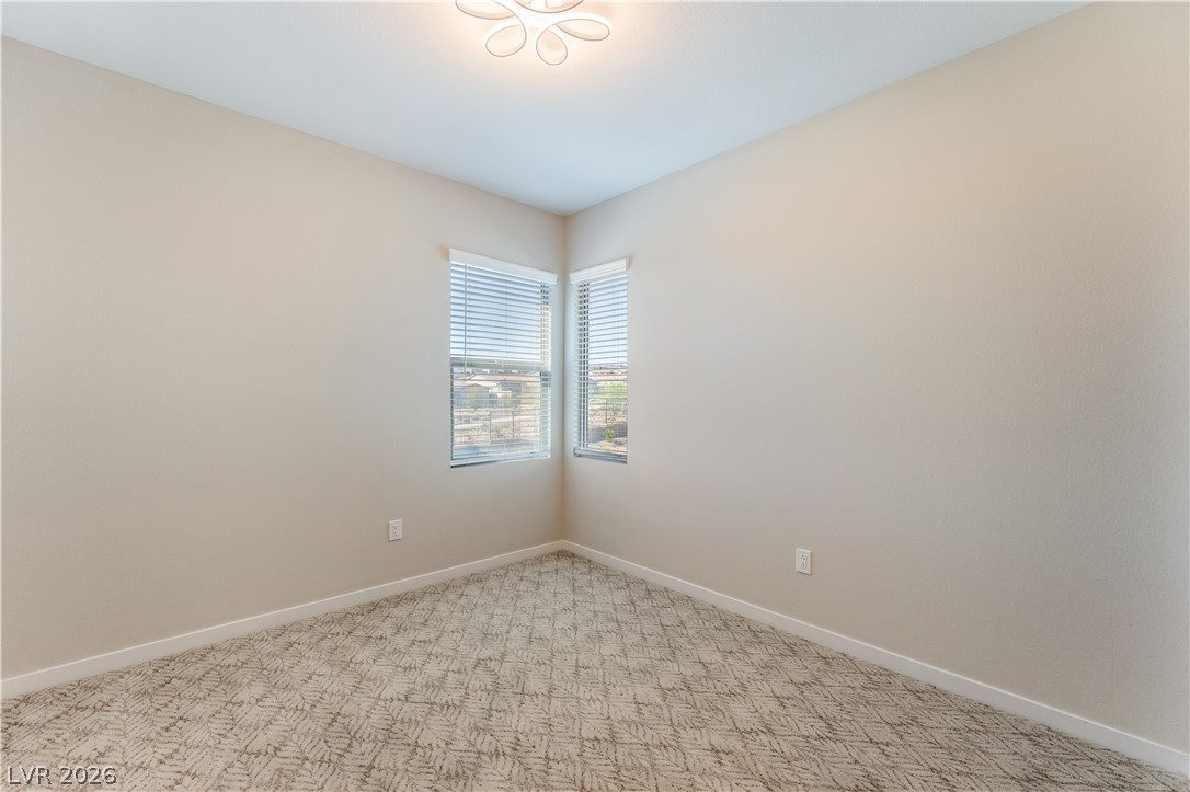 11552 Observation Point Avenue Las Vegas, NV 89138 - Photo 21 of 38