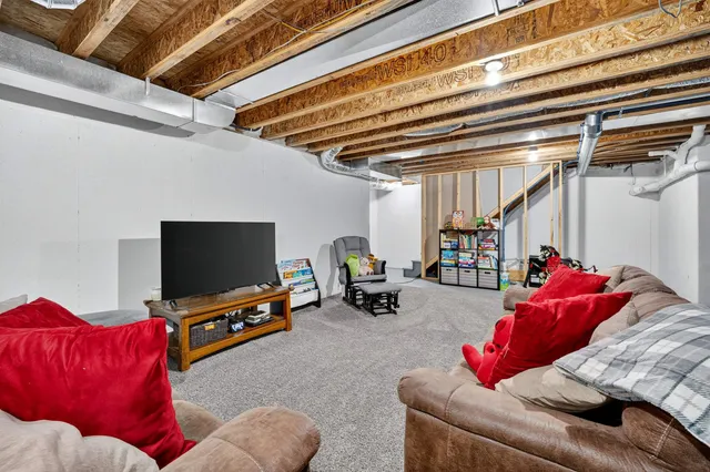 $720,000 | W8594 Hooyman Road, Shiocton, WI 54170