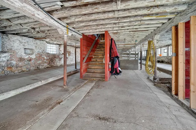 $720,000 | W8594 Hooyman Road, Shiocton, WI 54170