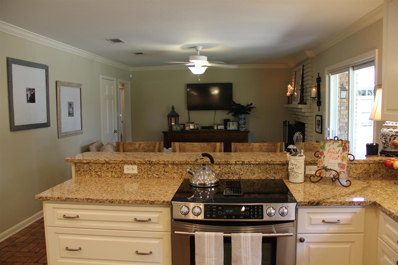 3740 Maule Road Pensacola, FL 32503 - Photo 4 of 15 Gallery Image 4