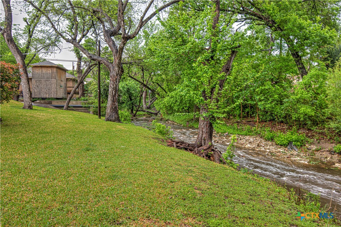 2701 Wren Circle Temple, TX 76502 - Photo 44 of 48 a backyard of a house with lots of green space