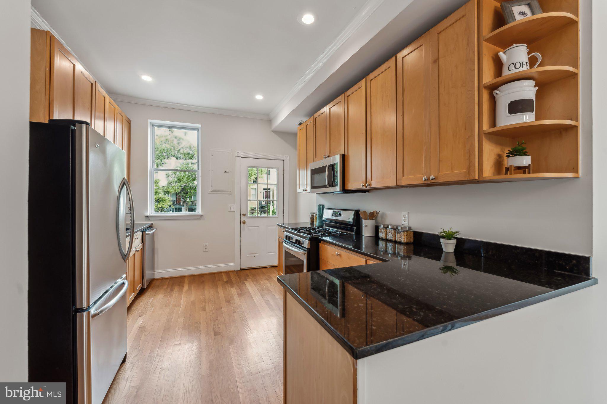1432 Potomac Avenue Southeast Washington, DC 20003 - Photo 13 of 34