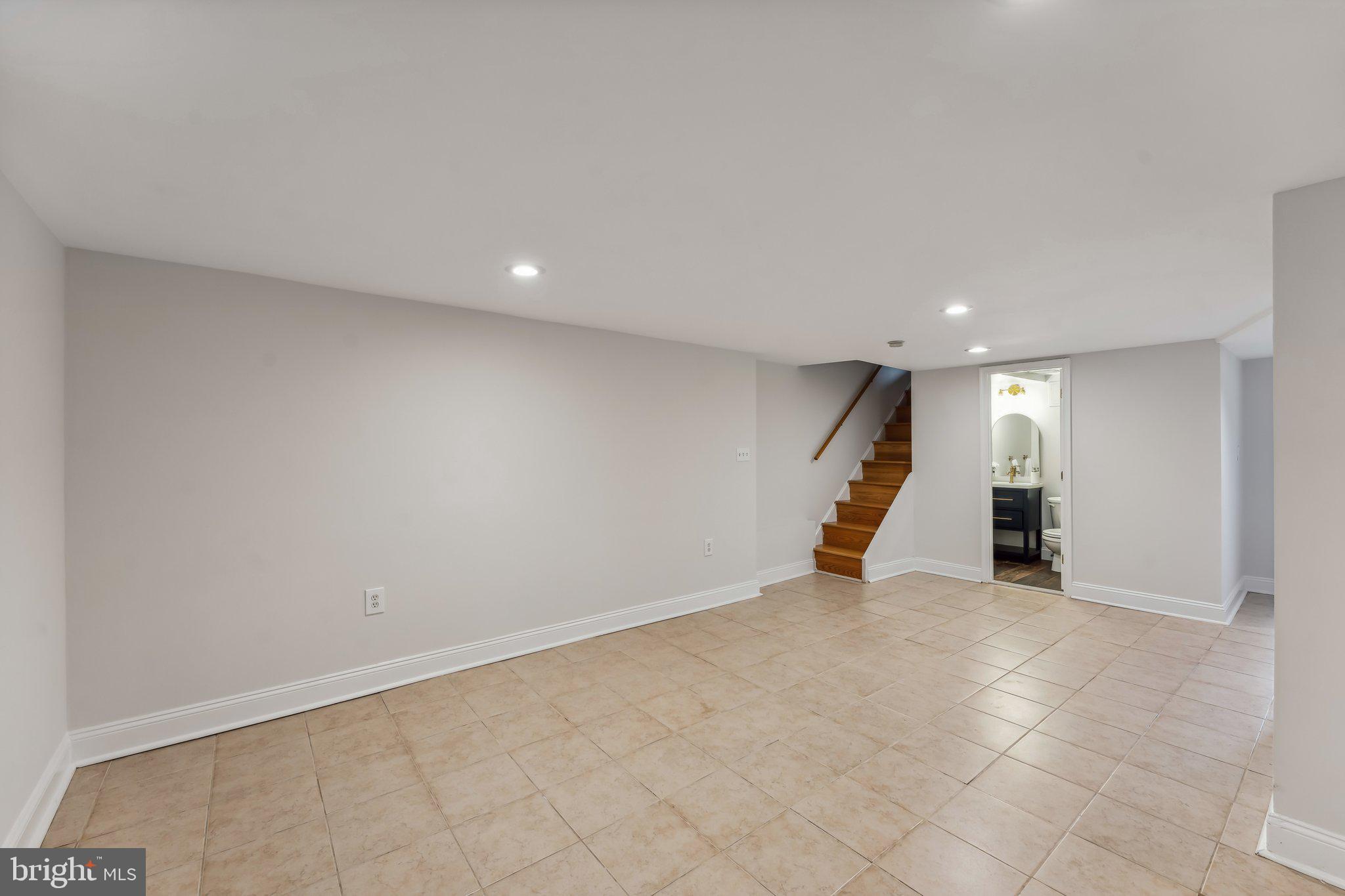 1432 Potomac Avenue Southeast Washington, DC 20003 - Photo 26 of 34