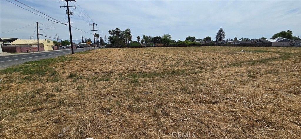 0 West Inyo Avenue Tulare, CA 93274 - Photo 2 of 24 a view of a lake