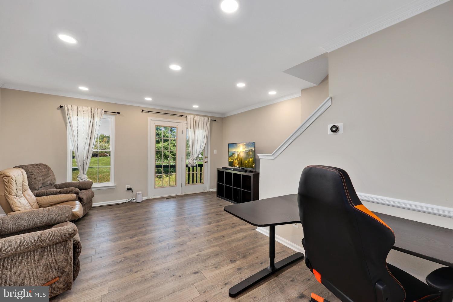 6729 Stone Maple Terrace Centreville, VA 20121 - Photo 13 of 37