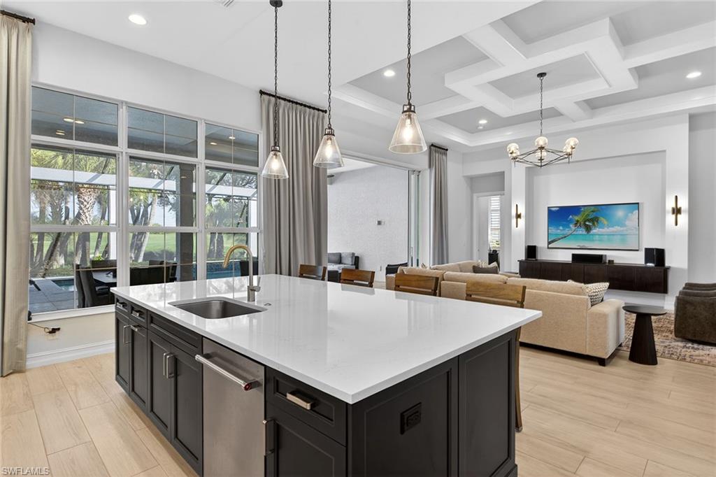 3169 Capistrano Lane Naples, FL 34114 - Photo 7 of 49