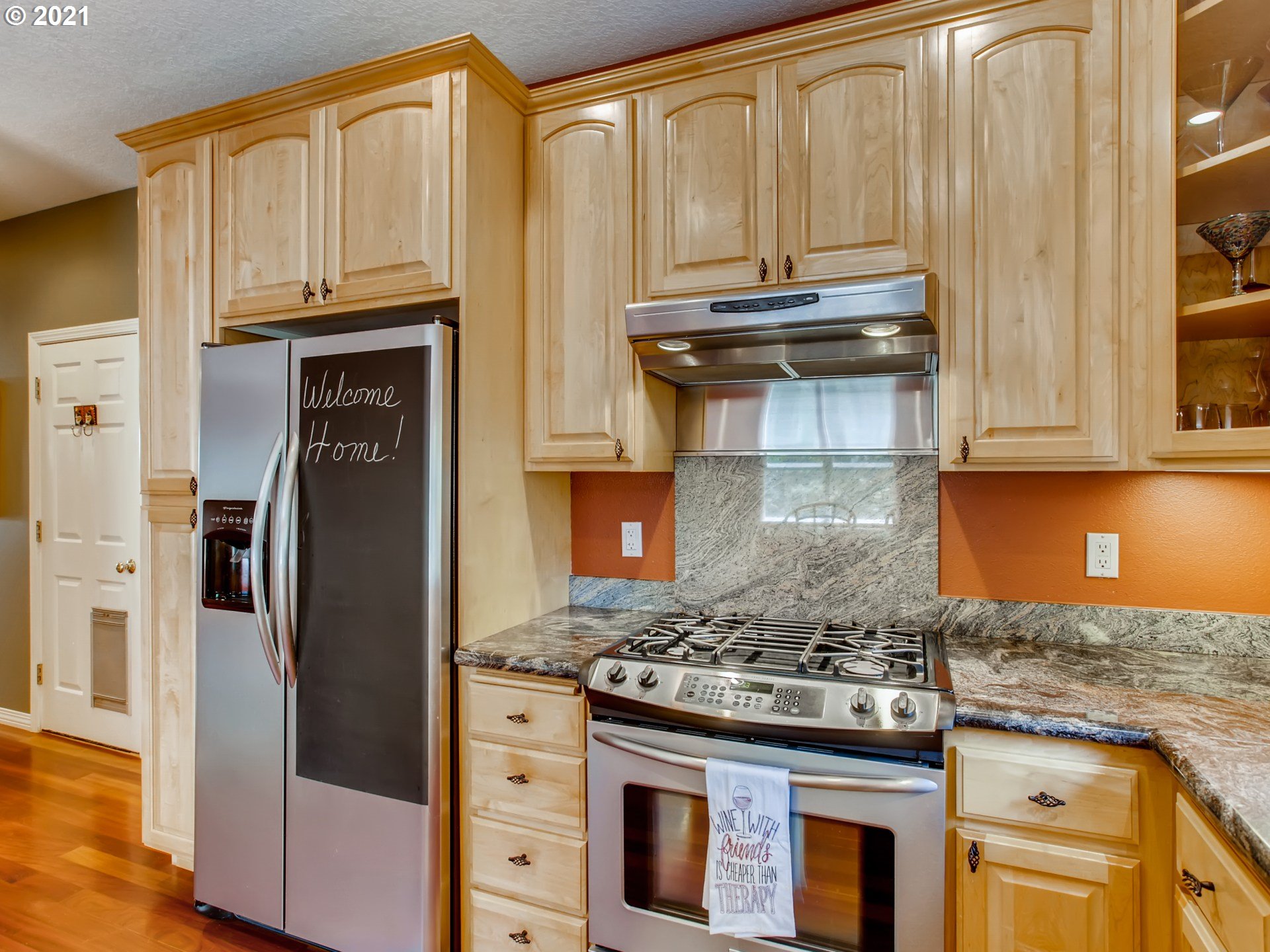 9543 Southwest Spring Crest Drive Portland, OR 97225 - Photo 13 of 31 Gallery Image 13
