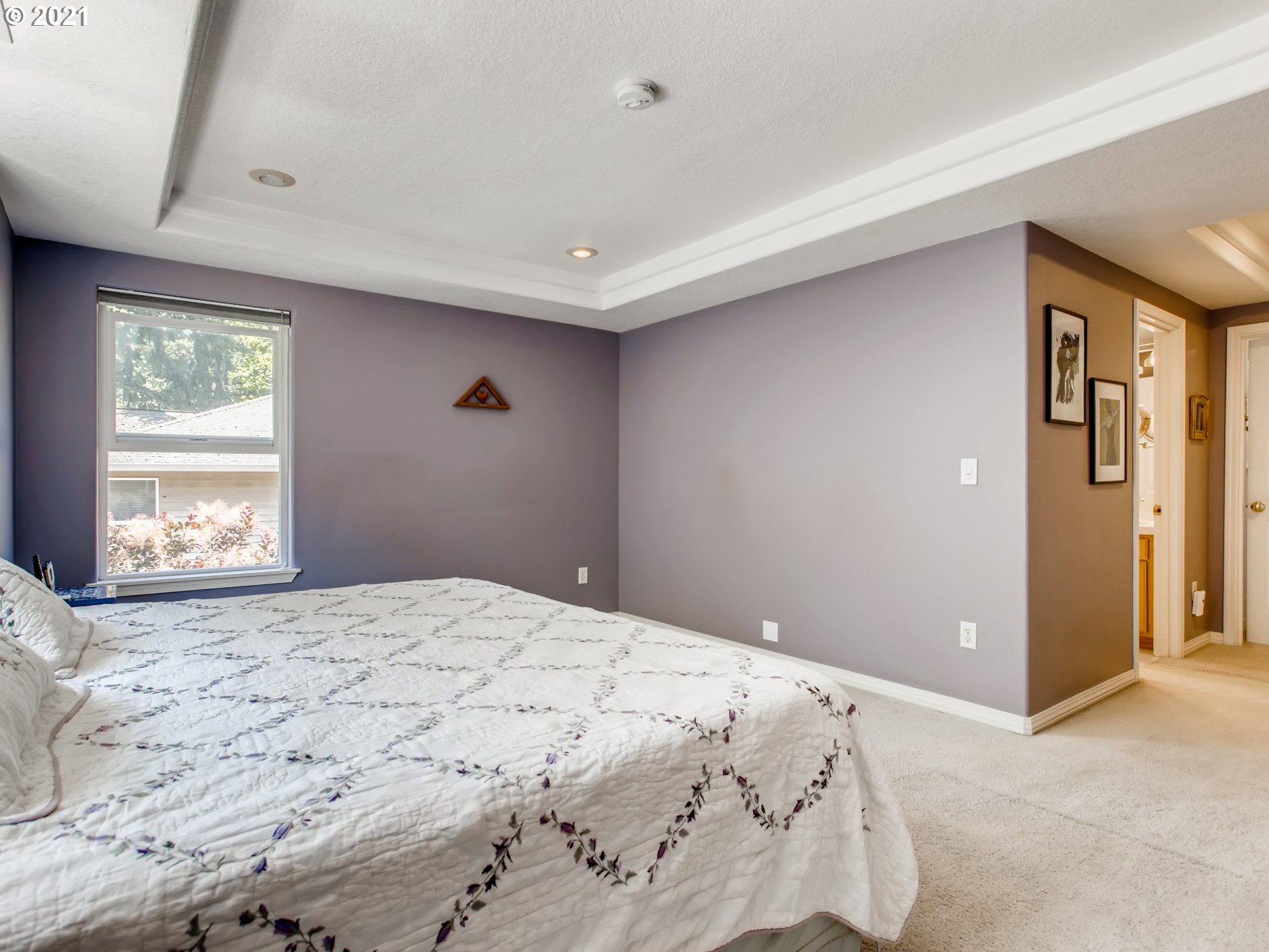 9543 Southwest Spring Crest Drive Portland, OR 97225 - Photo 17 of 31 Gallery Image 17