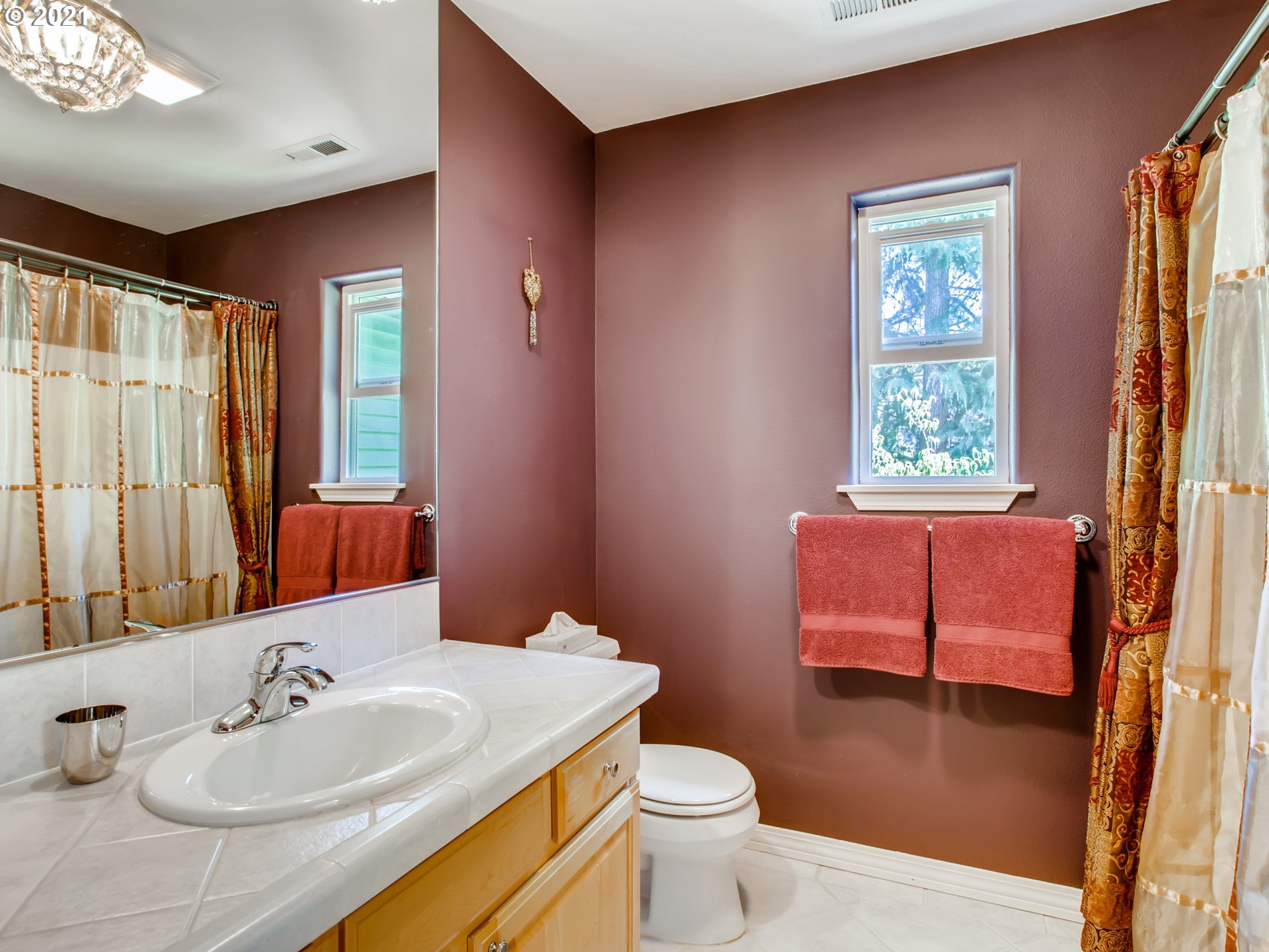 9543 Southwest Spring Crest Drive Portland, OR 97225 - Photo 24 of 31 Gallery Image 24