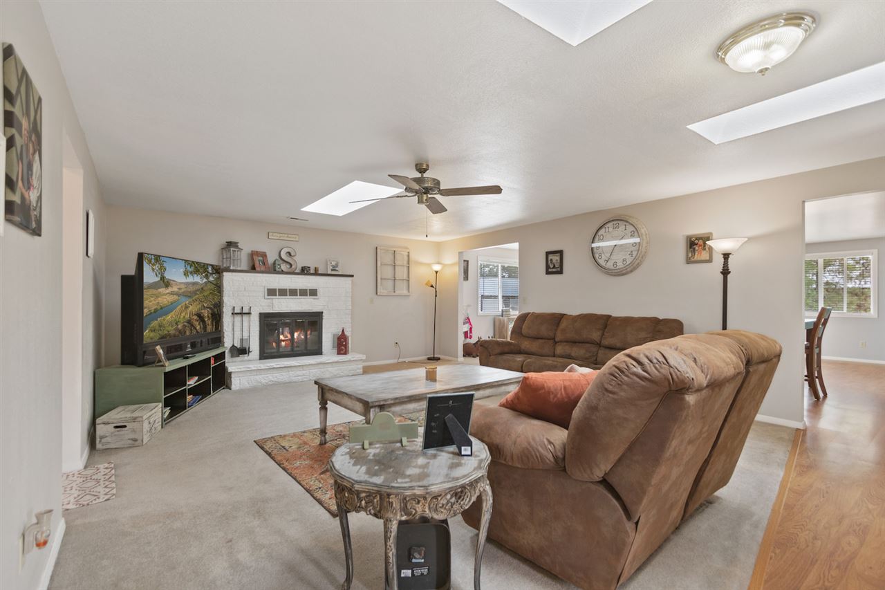 20315 North Yale Road Colbert, WA 99005 - Photo 7 of 35