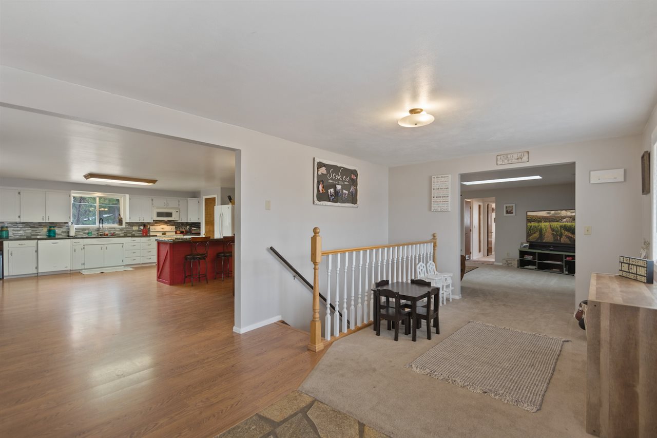 20315 North Yale Road Colbert, WA 99005 - Photo 10 of 35