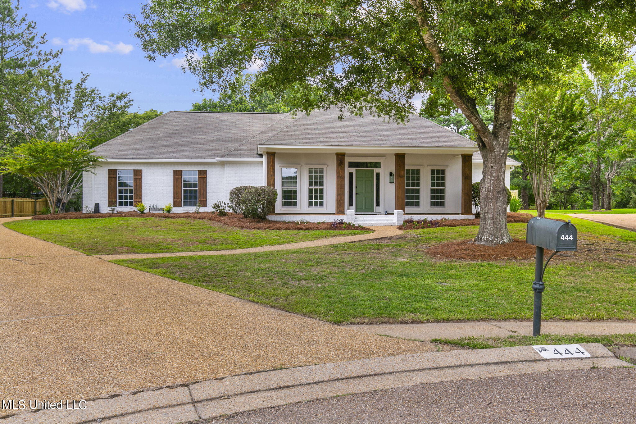444 Jordan Ridge Place Madison, MS 39110 - Photo 3 of 90 1-web-or-mls-444 Jordan Ridge-1