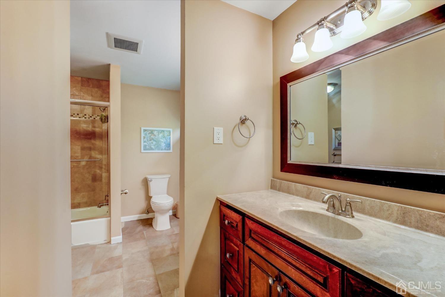 12 Pitt Road East Brunswick, NJ 08816 - Photo 17 of 42 Gallery Image 17