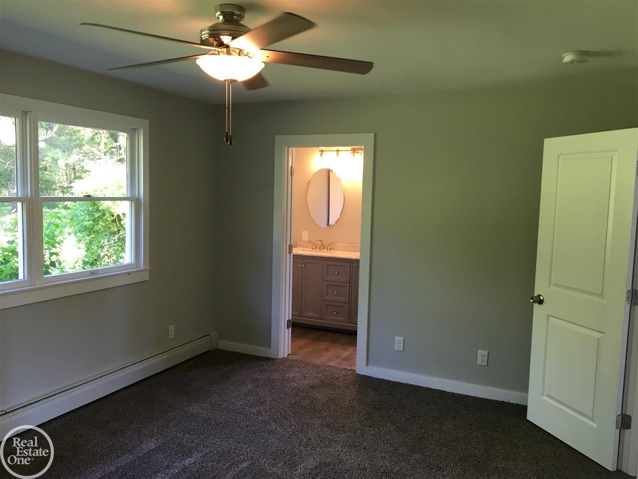 2282 Lakeshore Road Applegate, MI 48401 - Photo 19 of 55
