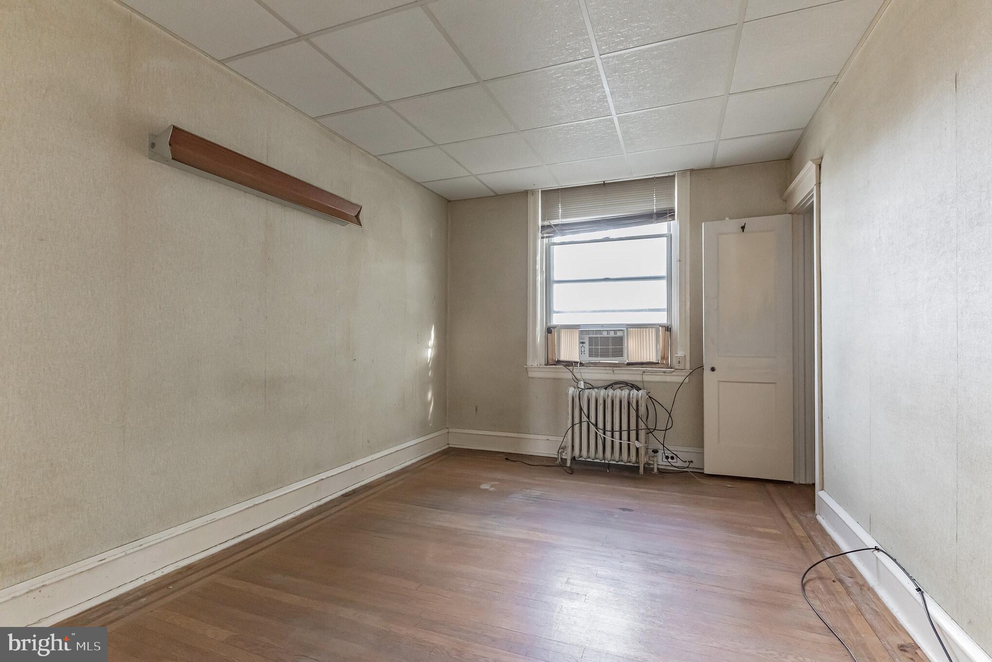 5441 Rising Sun Avenue Philadelphia, PA 19120 - Photo 13 of 17 Back Bedroom