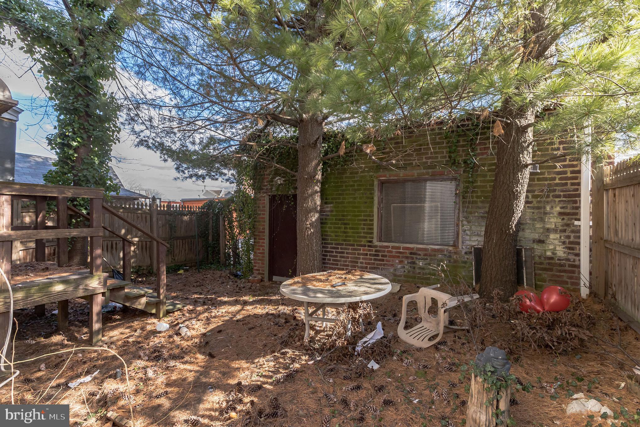 5441 Rising Sun Avenue Philadelphia, PA 19120 - Photo 17 of 17 Backyard 2