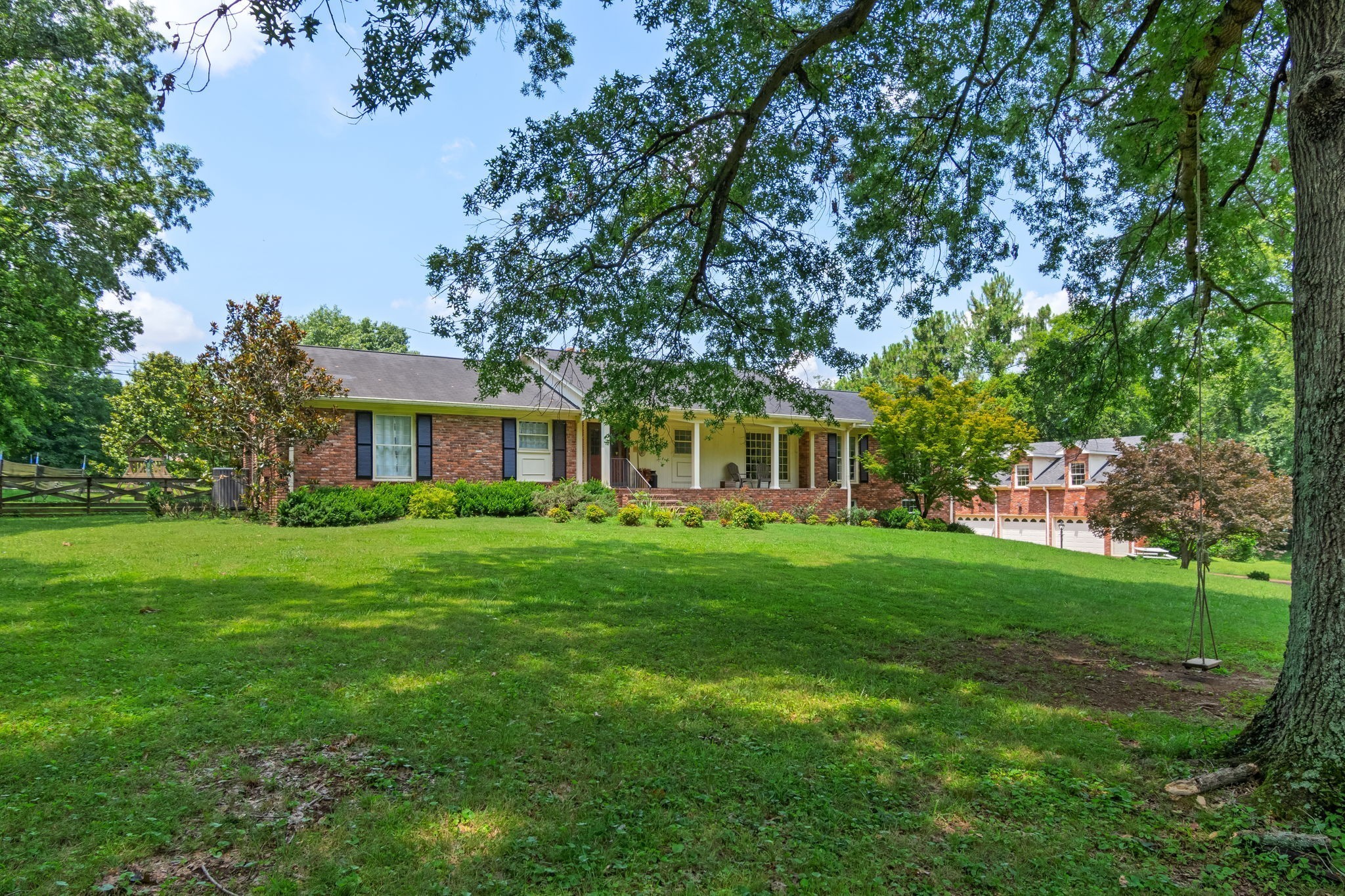 1740 Hudson Road Madison, TN 37115 - Photo 2 of 100 Gallery Image 2