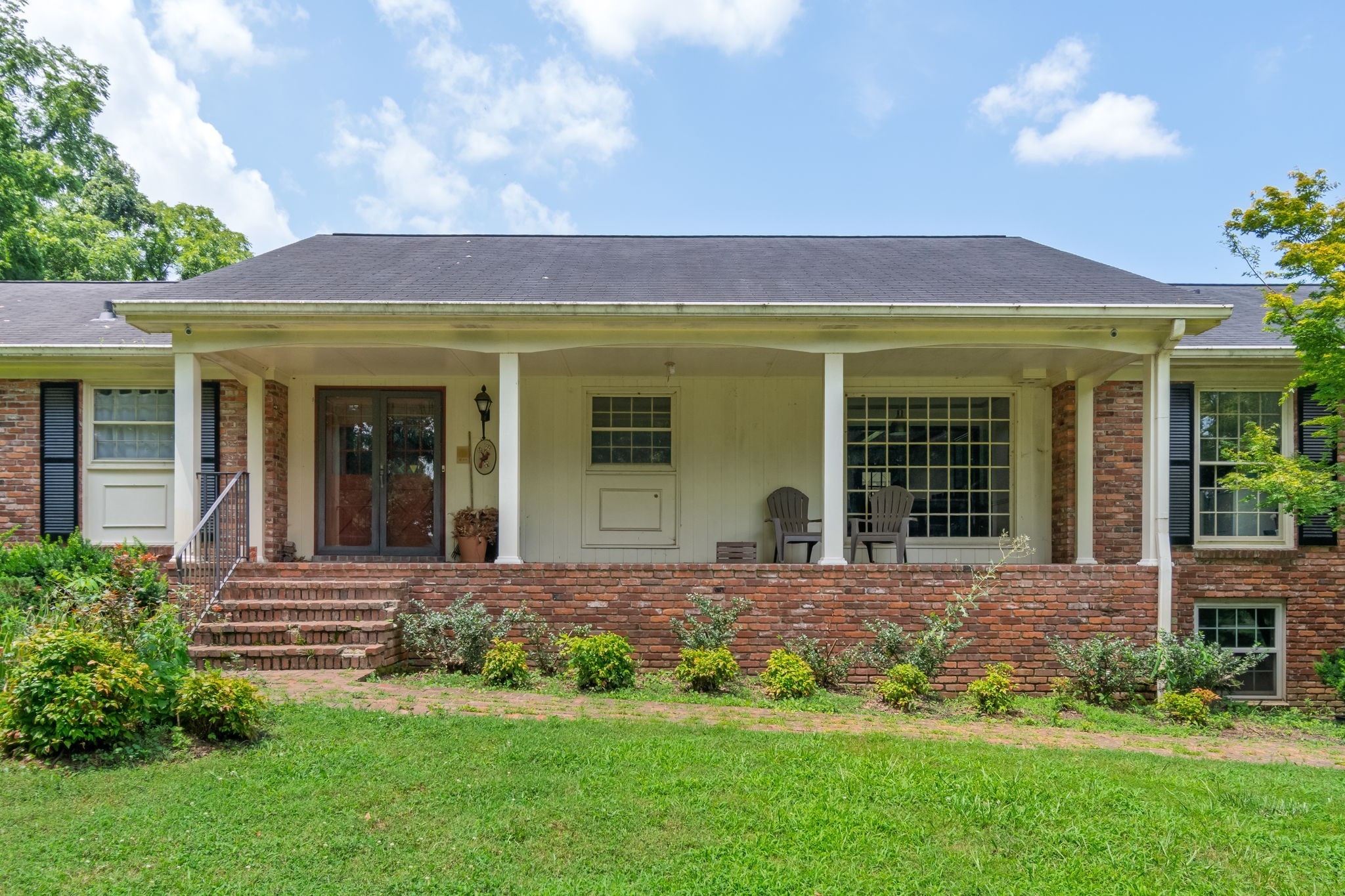 1740 Hudson Road Madison, TN 37115 - Photo 6 of 100 Gallery Image 6