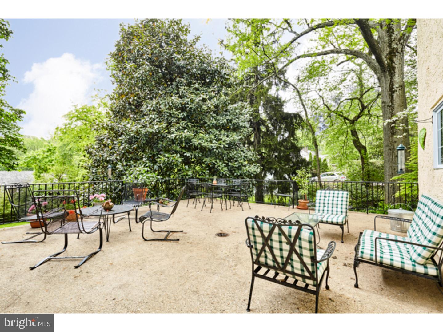 411 Fishers Road Bryn Mawr, PA 19010 - Photo 17 of 22 Patio