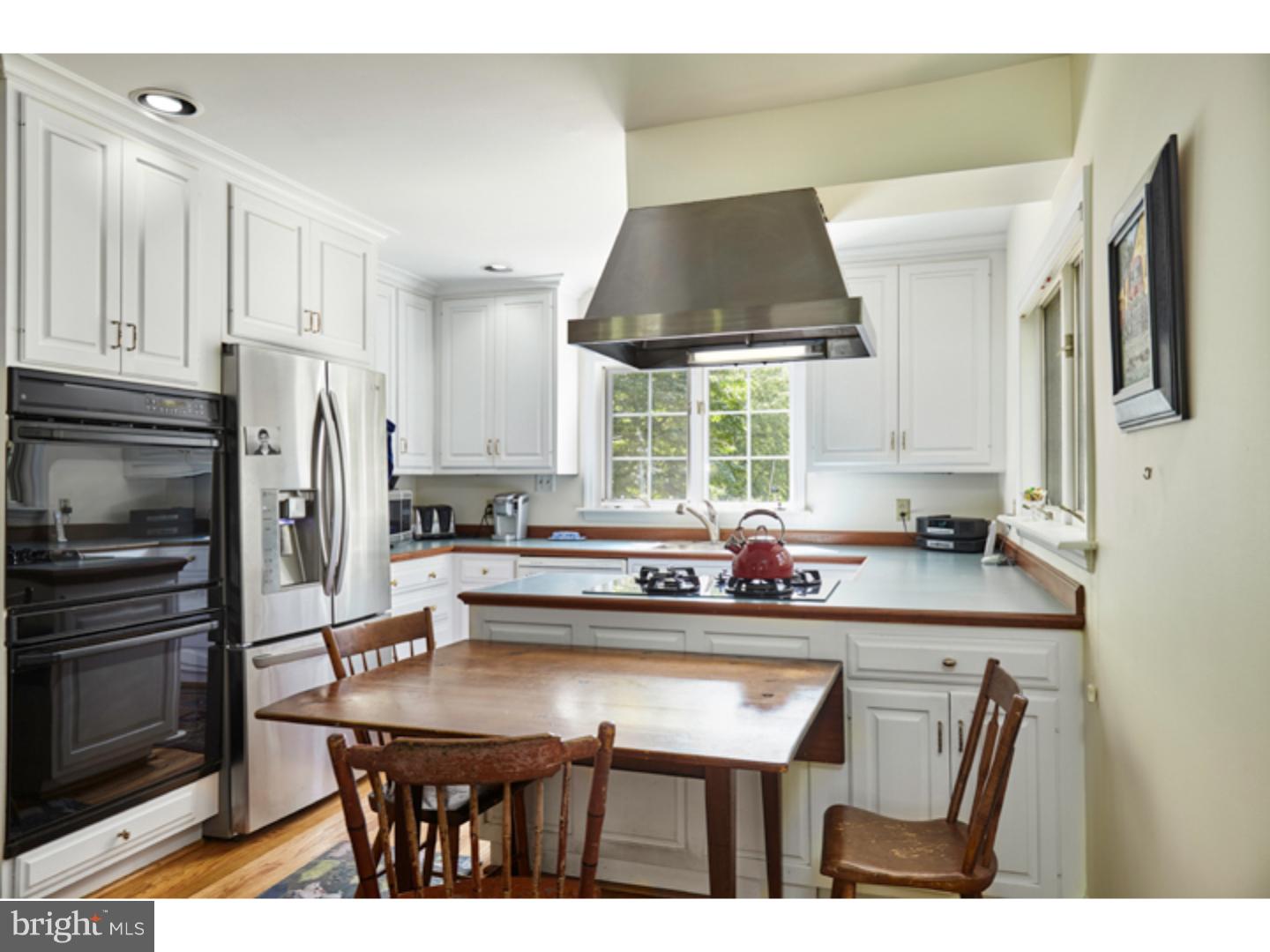 411 Fishers Road Bryn Mawr, PA 19010 - Photo 6 of 22 Kitchen