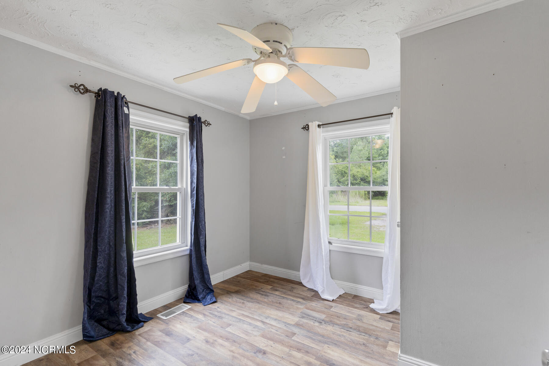 712 High Hill Road Jacksonville, NC 28540 - Photo 14 of 19 highhill-17