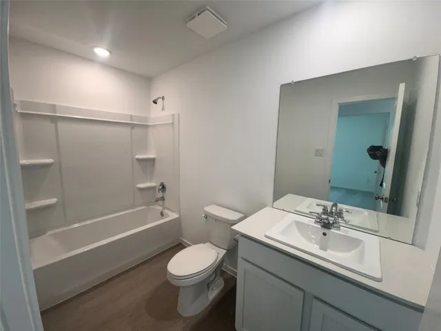 $1,650 | 25668 Rose Creek Drive, Cleveland, TX 77328