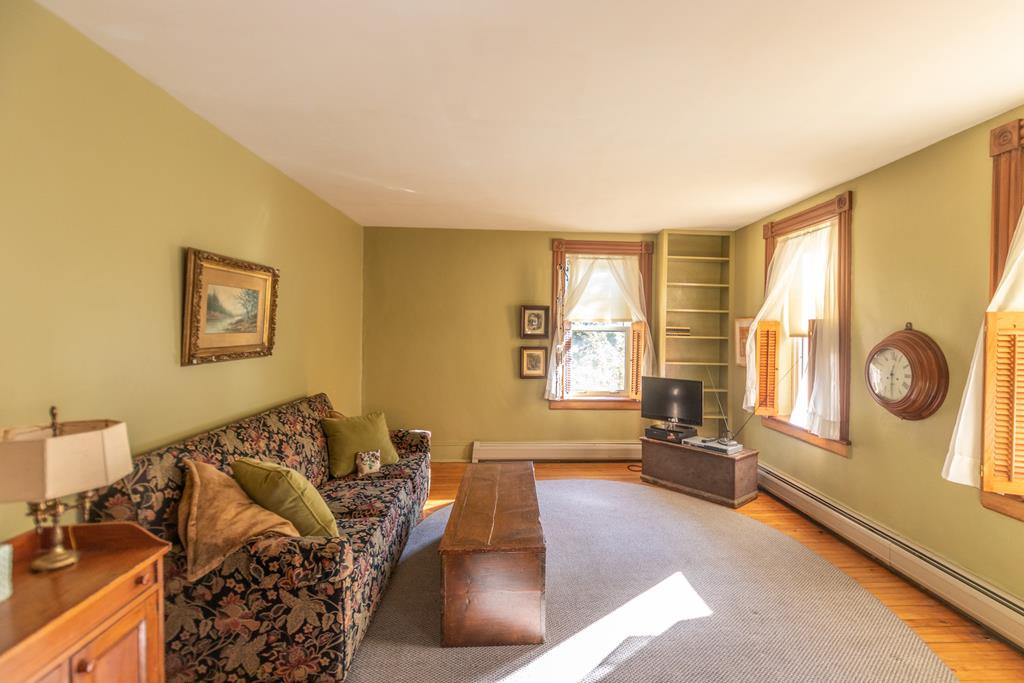 60 Riley Avenue Plattsburgh, NY 12901 - Photo 9 of 16 Gallery Image 9