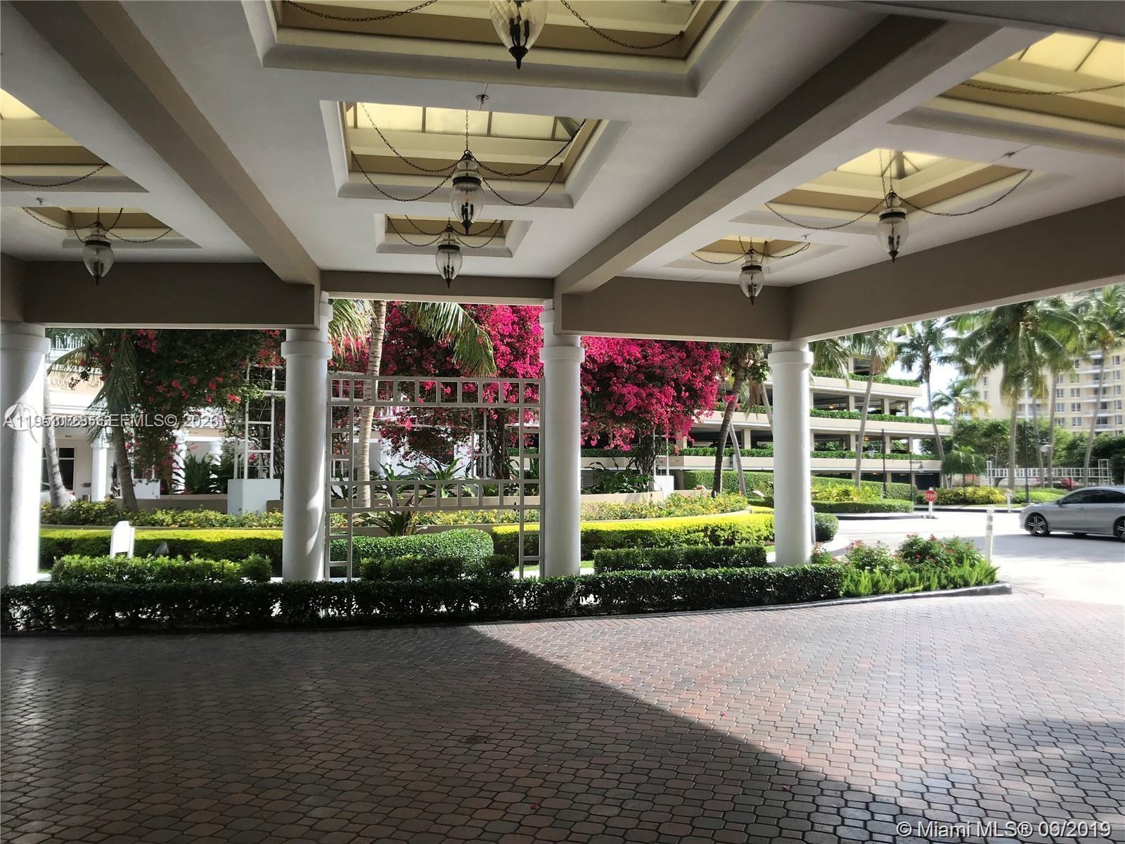701 Brickell Key Boulevard, Unit 2004 Miami, FL 33131 - Photo 17 of 17 a view of a garage
