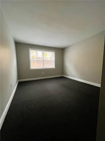$1,450 | 879 Bernon Street, Unit 228, Woonsocket, RI 02895