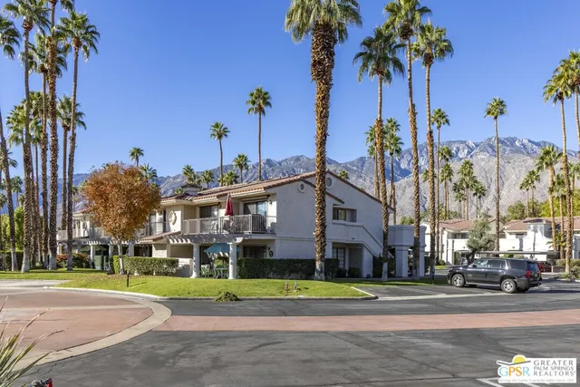 $405,000 | 500 South Farrell Drive, Unit M79, Palm Springs, CA 92264
