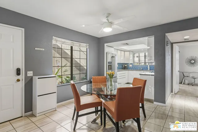 $405,000 | 500 South Farrell Drive, Unit M79, Palm Springs, CA 92264