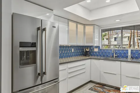 $415,000 | 500 South Farrell Drive, Unit M79, Palm Springs, CA 92264