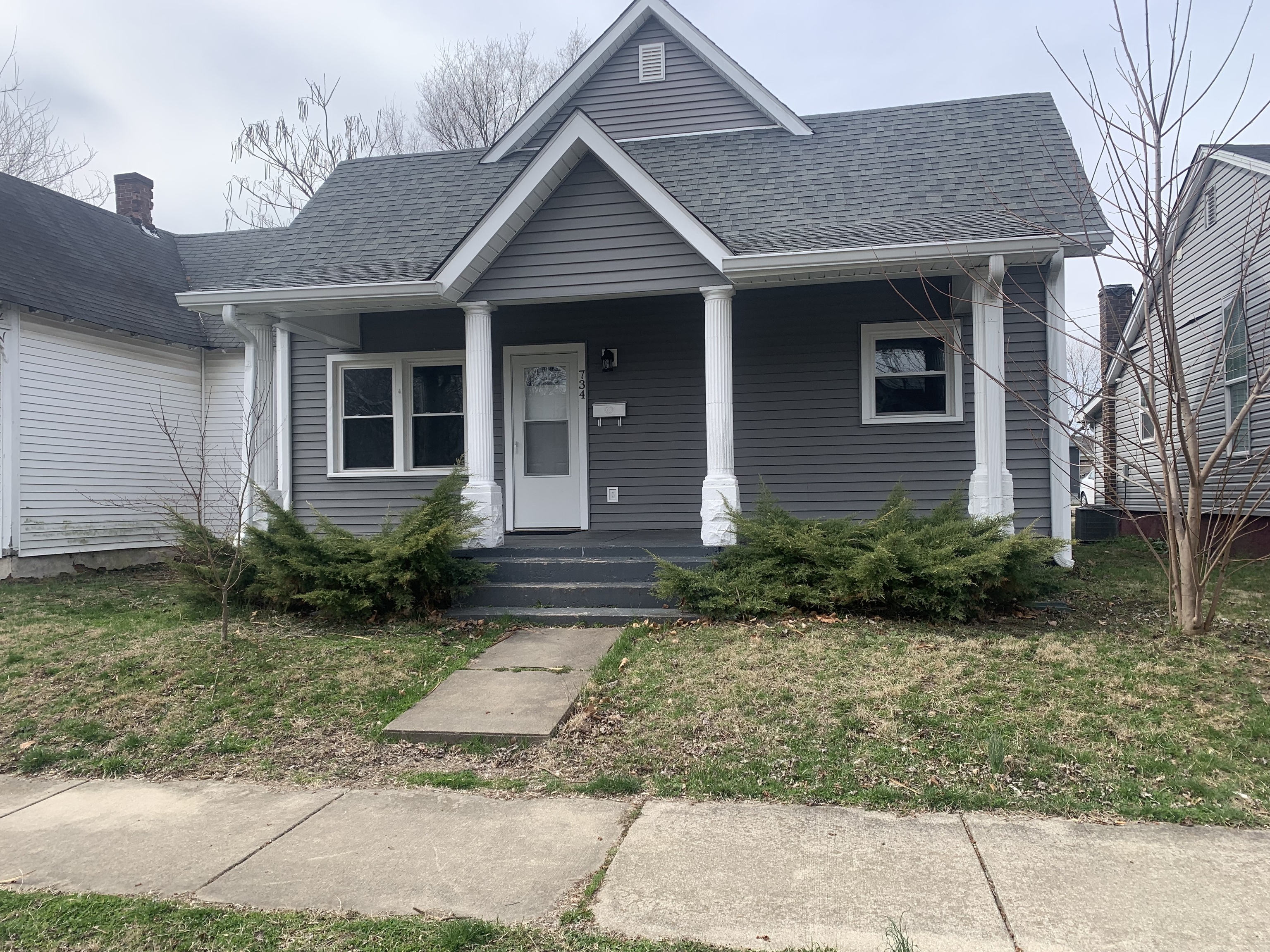 734 Reed Street Columbus, IN 47201 - Photo 1 of 10 Gallery Image 1