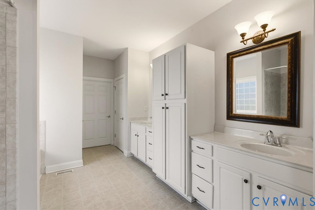 13006 Hensley Road Midlothian, VA 23112 - Photo 26 of 58