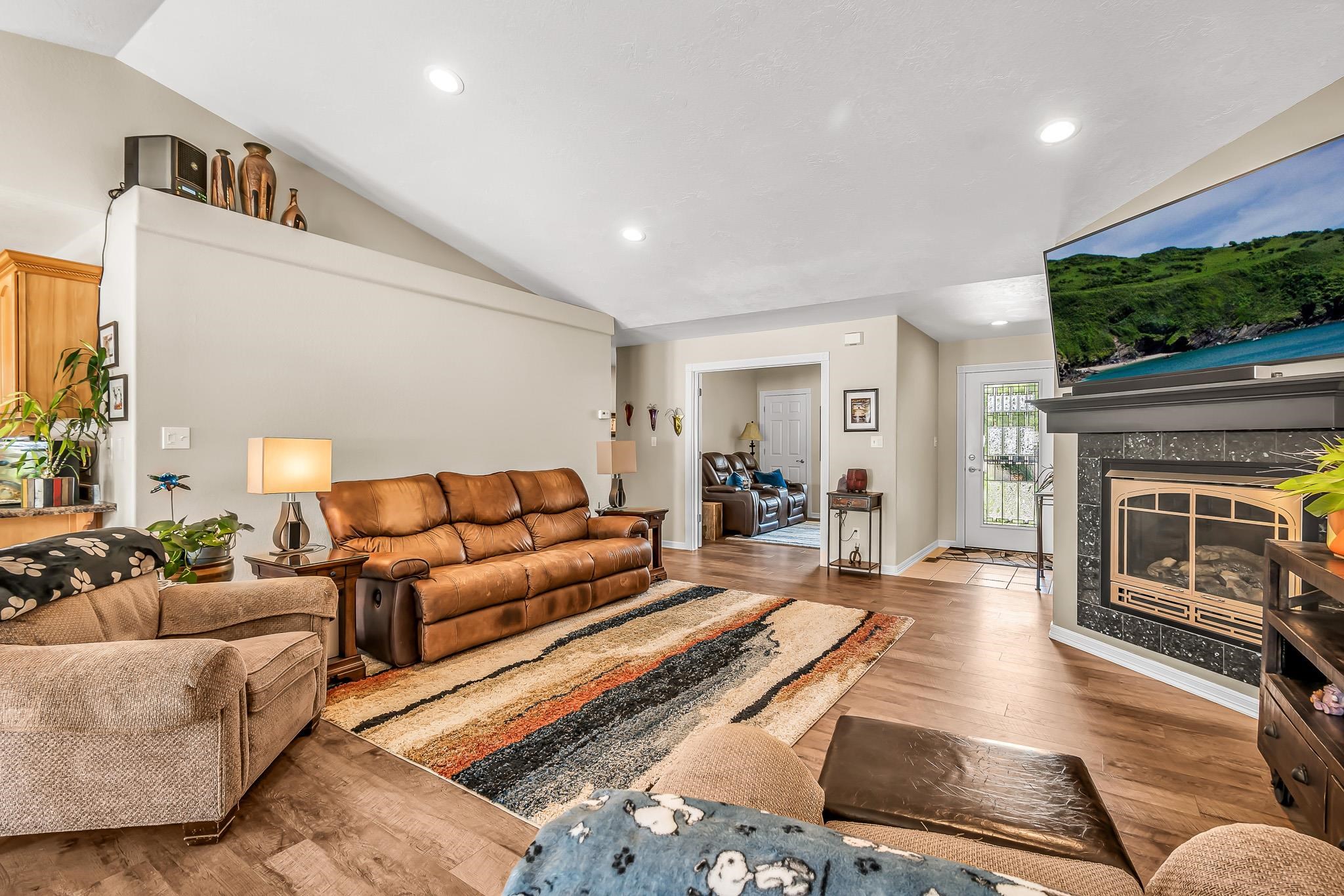 2934 F F 1/4 Road Grand Junction, CO 81504 - Photo 3 of 31 Gallery Image 3