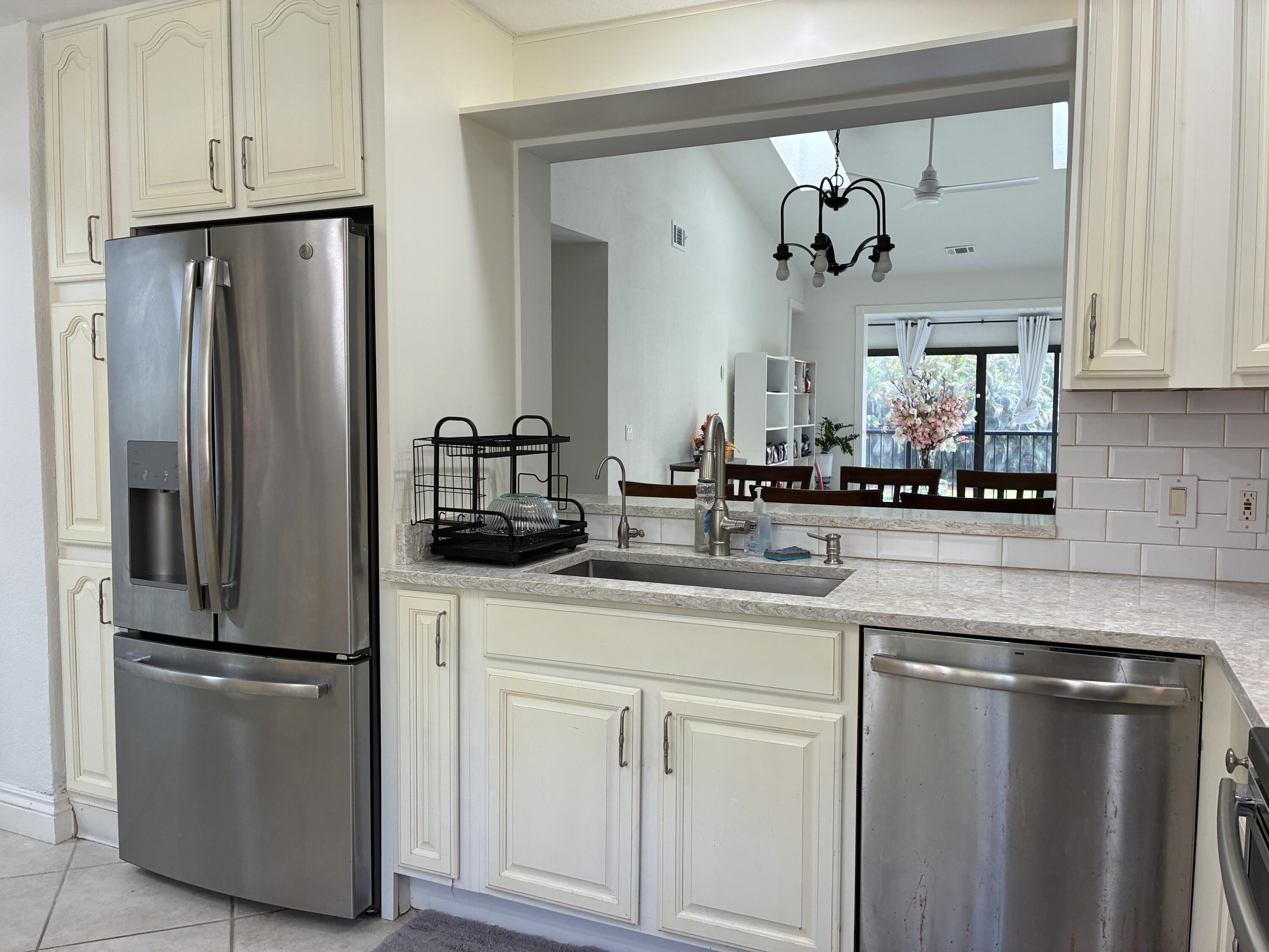7895 La Mirada Drive Boca Raton, FL 33433 - Photo 16 of 43 IMG_0974
