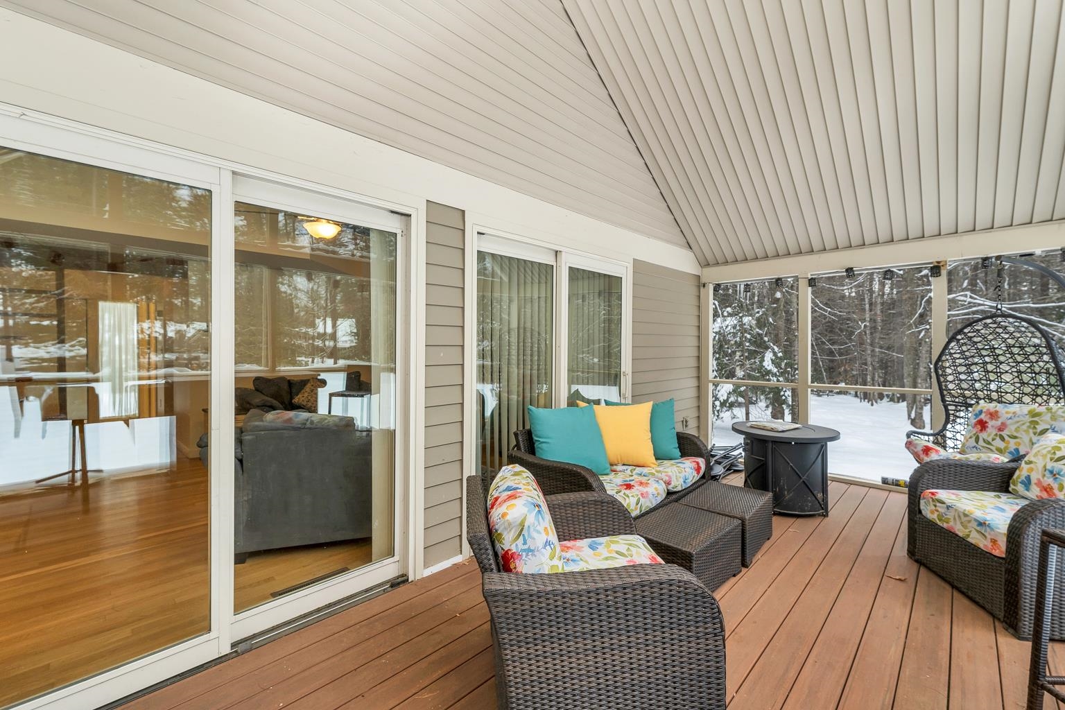 42 Point Breeze Road Wolfeboro, NH 03894 - Photo 11 of 44