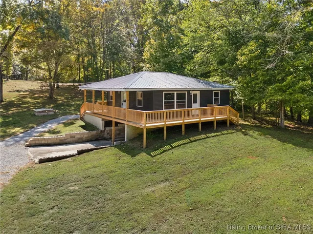 $214,800 | 4825 East County Road 725 South, Hardinsburg, IN 47125