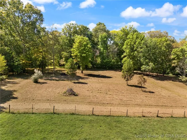 $214,800 | 4825 East County Road 725 South, Hardinsburg, IN 47125