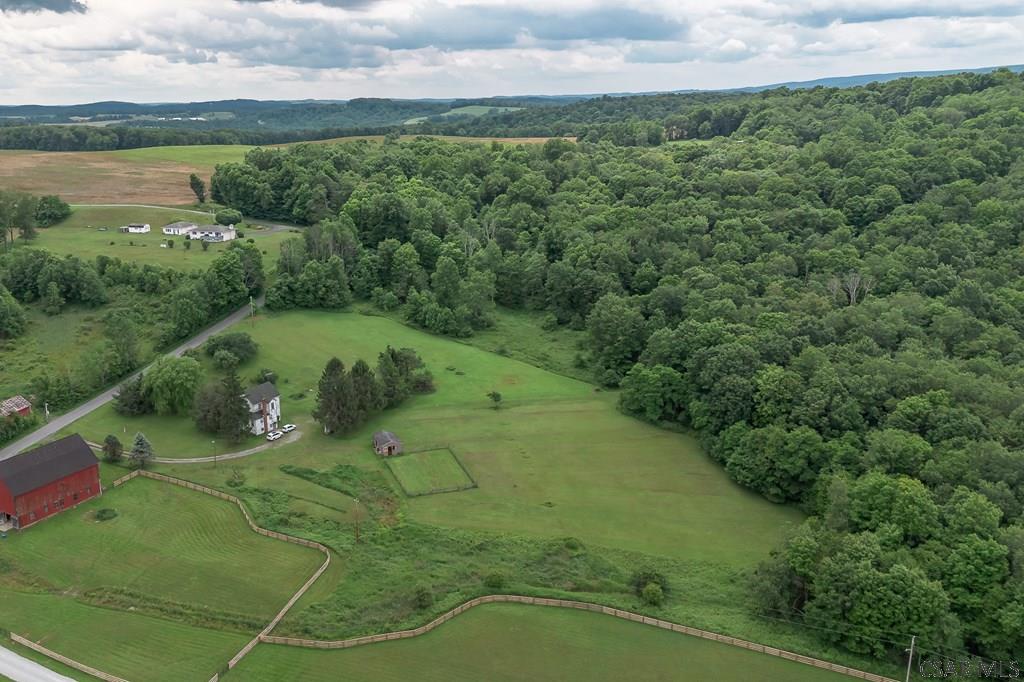 390 Wingard Road Boswell, PA 15531 - Photo 5 of 54