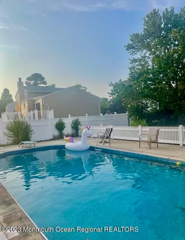 $4,000 | 556 Mark Drive, Brick, NJ 08723