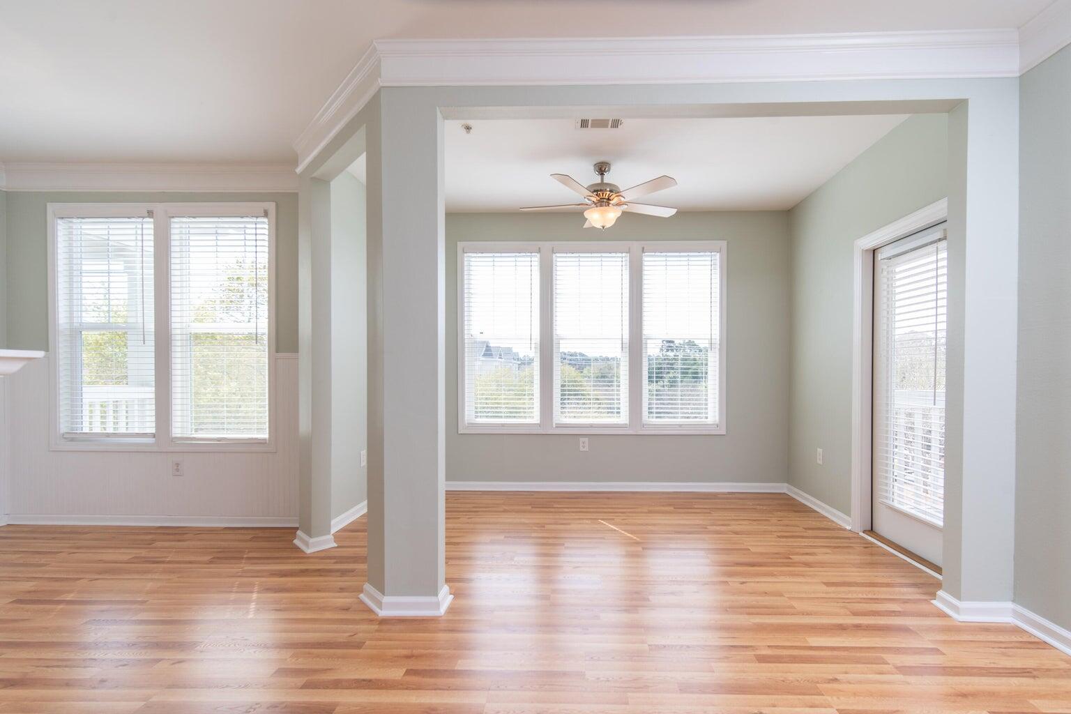 2333 Chatelain Way Mount Pleasant, SC 29464 - Photo 3 of 15 20230228123023168370000000-o