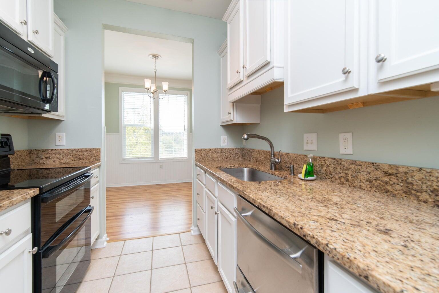 2333 Chatelain Way Mount Pleasant, SC 29464 - Photo 4 of 15 20230228123023653187000000-o