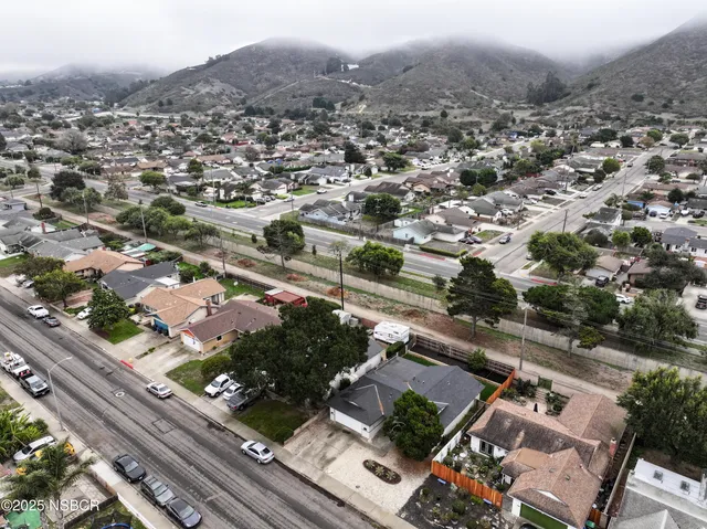 $660,000 | 1220 West Lime Avenue, Lompoc, CA 93436