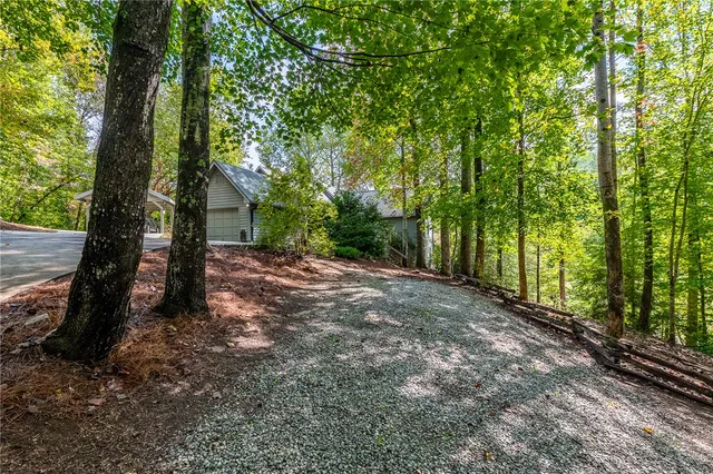 $1,250,000 | 2111 Moorefield Memorial Highway, Pickens, SC 29671