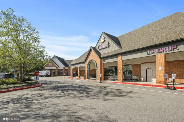 $325,000 | 4934 Columbia Road, Unit 7 59, Columbia, MD 21044